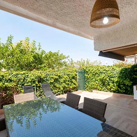 Pool Terrace Garage 3 6 Pax Apartment