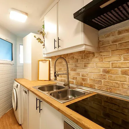 Pool Terrace Garage 3 6 Pax *