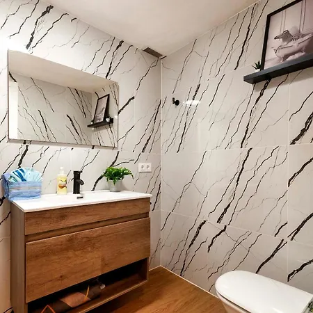 Pool Terrace Garage 3 6 Pax *